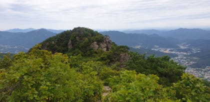 Seoul Hiking Guide: 3 Best Mountains for Travelers